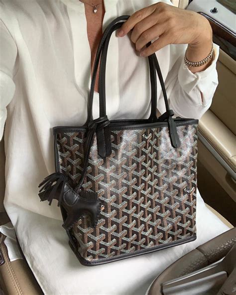 goyard bag japan price|goyard tote bag cost.